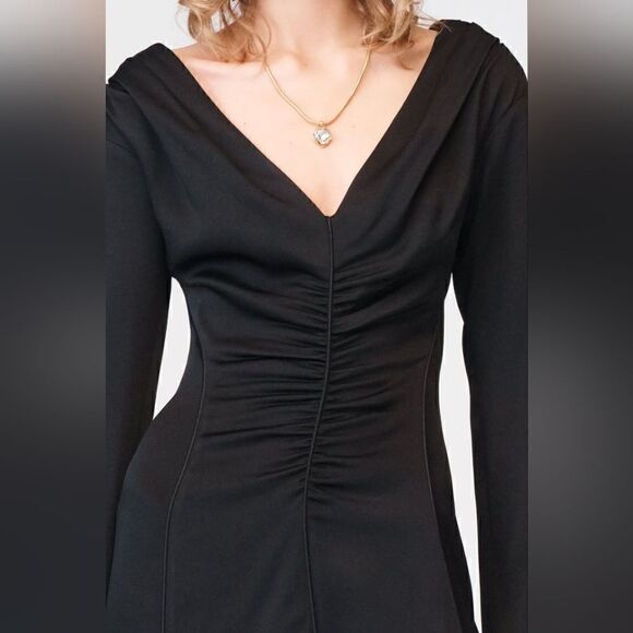 Zara Studio Ruched pleat Long Dress Limited Edition V-neck long flared sleeves - Picture 15 of 16